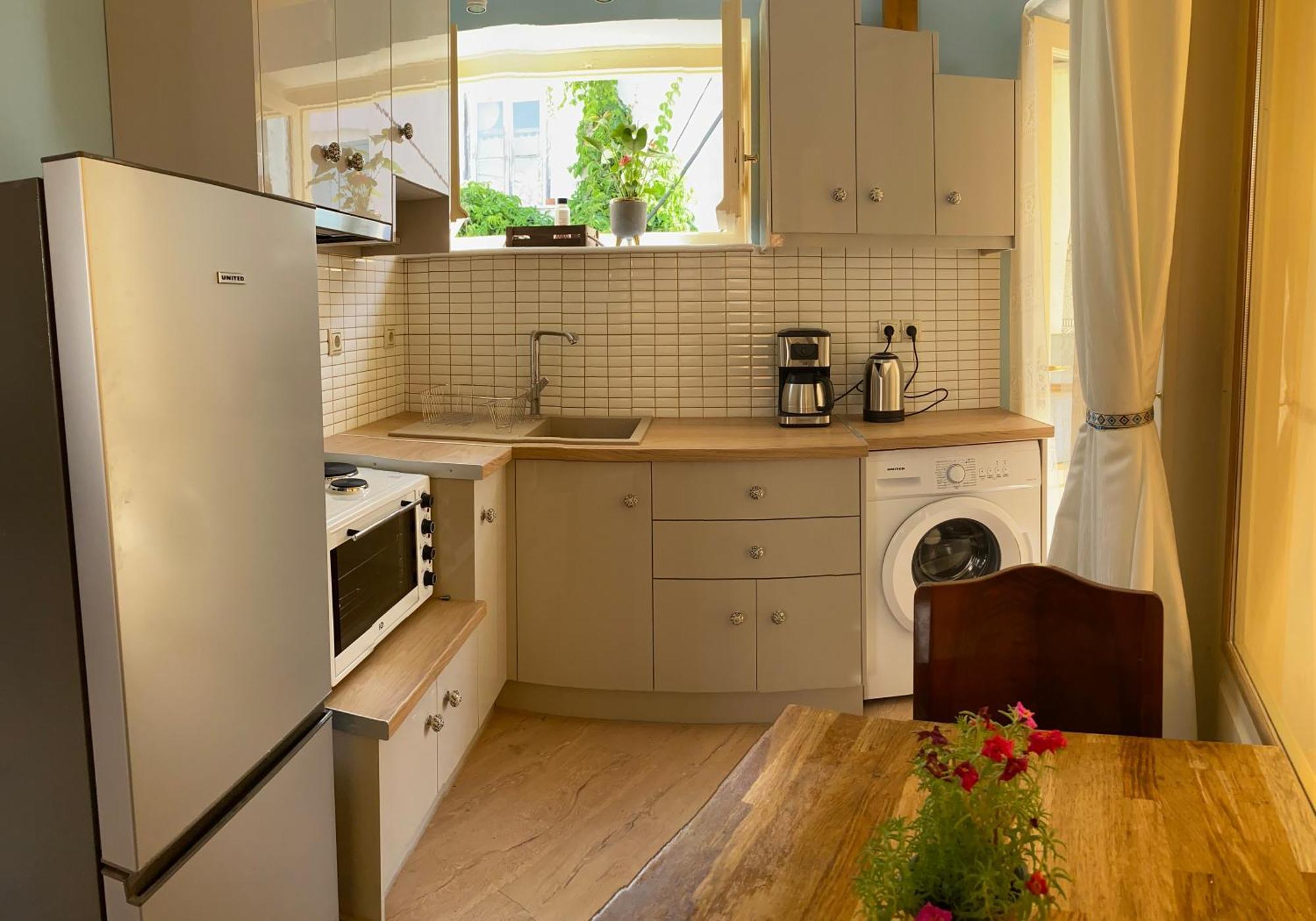 Sweet Suite Mytilene ภายนอก รูปภาพ
